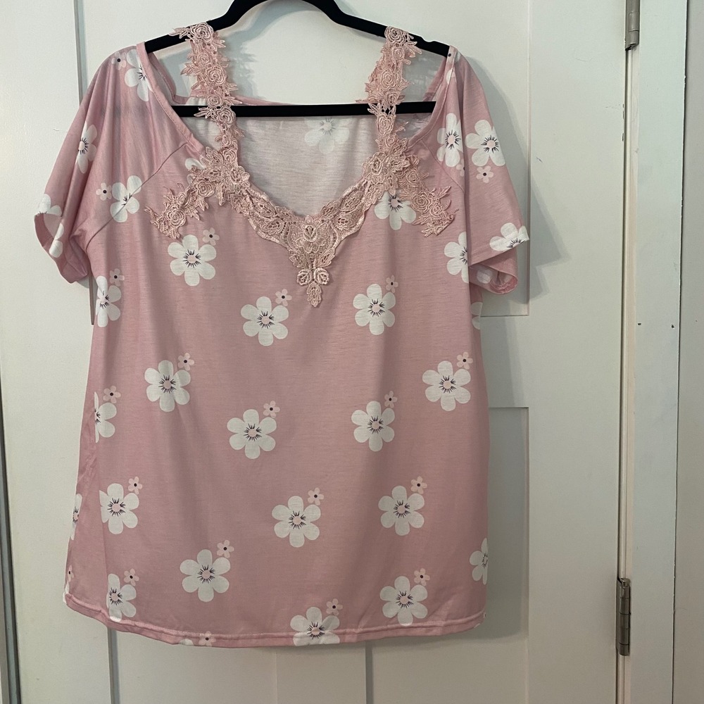 Pink Floral Lace V-Neck Cold Shoulder Short Sleeve Top XL